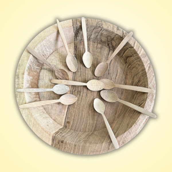 Moroccan Walnut wood Couscous dish with spoons, 4 Sizes. 3 Couscous dish Moroccan Walnut wood Couscous dish with spoons, 4 Sizes.