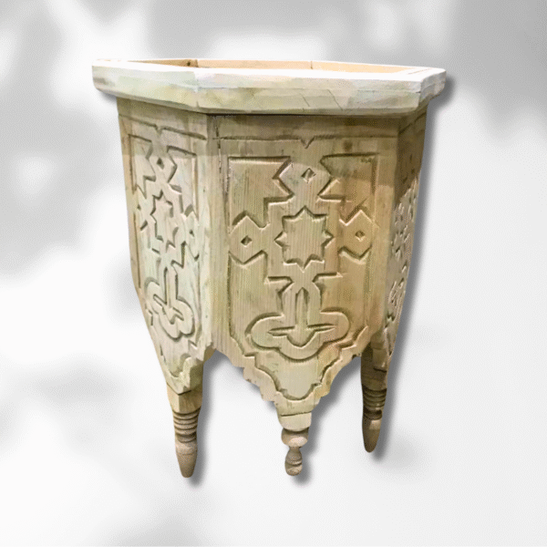 Oriental Hexagonal Moroccan Coffee Table/ Andalusian style. 5 Oriental Coffee Table Oriental Hexagonal Moroccan Coffee Table/ Andalusian style.